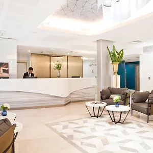 4* Hotel apartamentowy Residhome